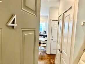 Building Photo - 19 Marney St