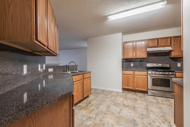 Building Photo - 5007 Oak Stand Ct