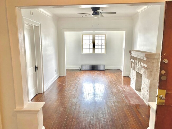 Primary Photo - MK Castle, LLC