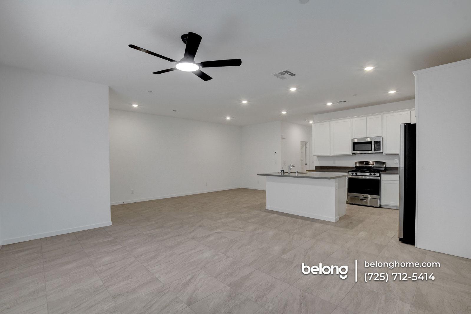 Building Photo - 1519 Layla Crossing Ave