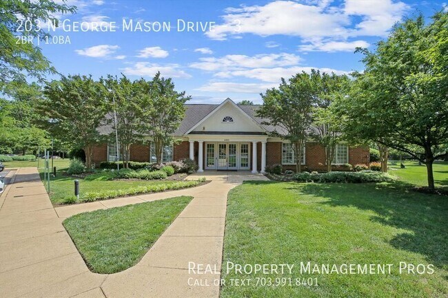 Building Photo - 203 N George Mason Dr