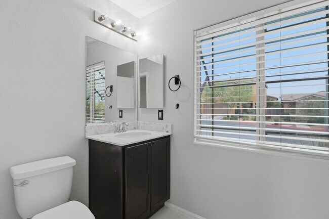 Building Photo - SW!!! Casita!!!! Single Story!!! 4 Bedrooms!!! Gated!!! End or Cut De Sac!!! Community green area...