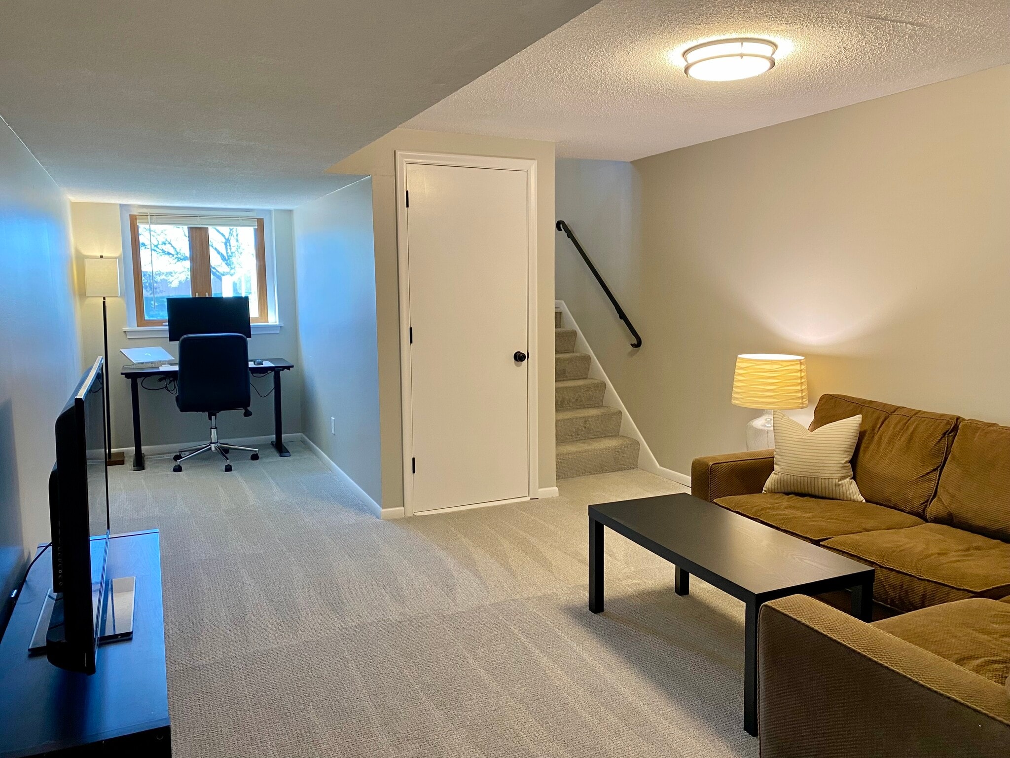 Building Photo - 9811 Rich Rd