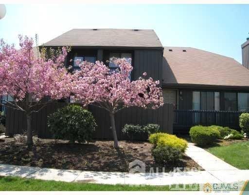 Building Photo - 180 Westgate Dr