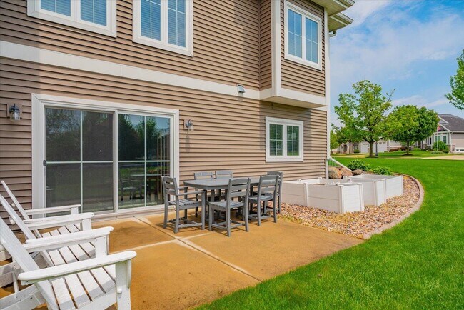 Building Photo - 1002 Millies Way