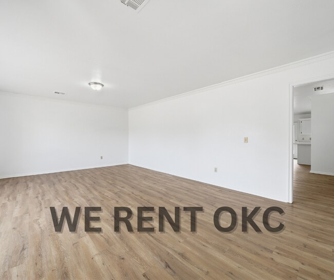 Building Photo - 12021 Moon Beam Dr