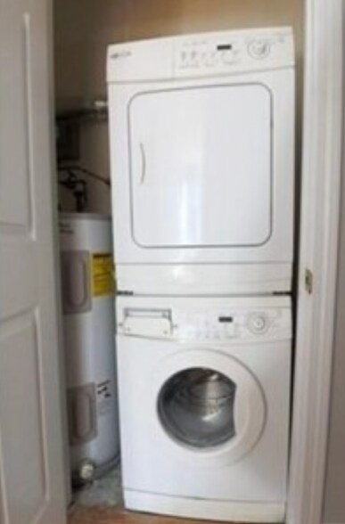 Building Photo - 471 Massachusetts Ave