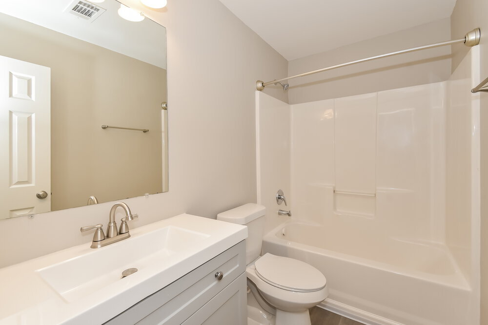 Building Photo - 7531 Sugarcreek Dr