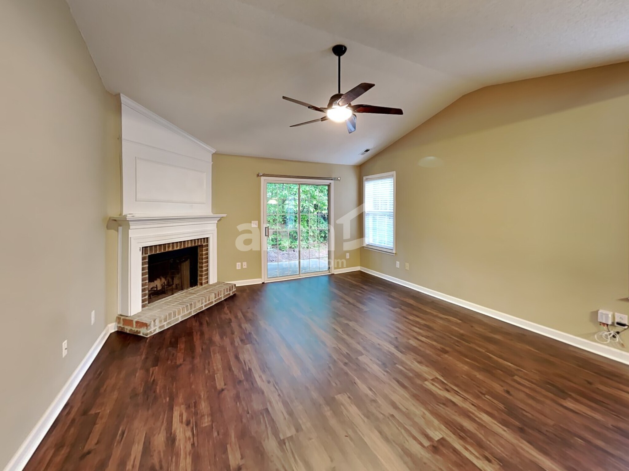 Building Photo - 114 Ridge Lake Dr