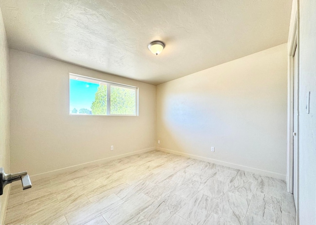 Building Photo - 4BR/2BA/2CP, 1698 sq.ft. rental in Sierra ...