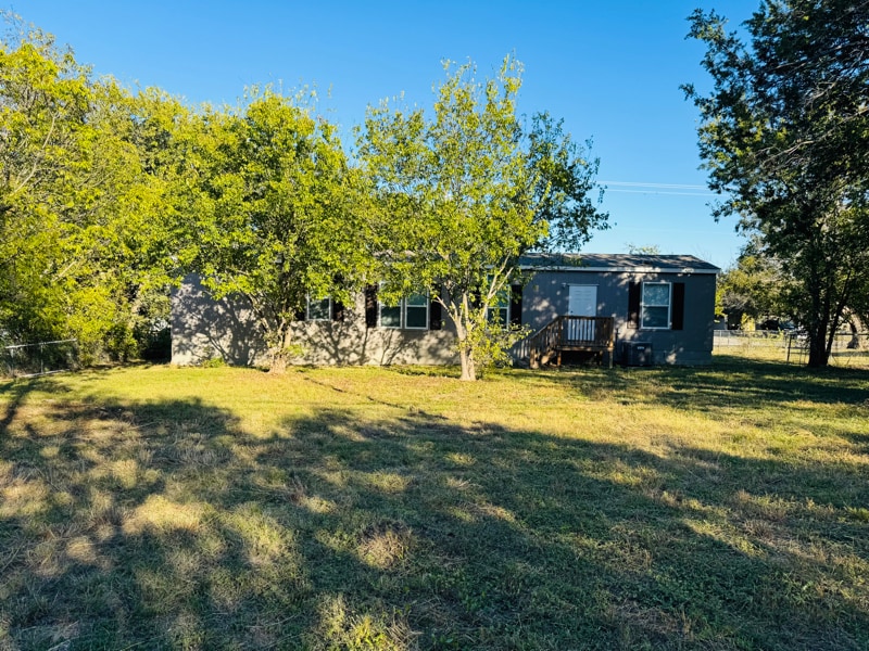 Building Photo - 1702 Dakota Trce