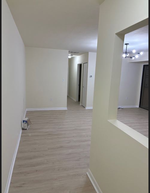 Building Photo - Columbia Condo