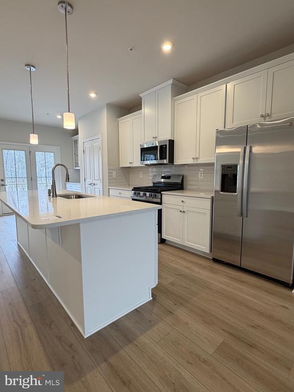 Building Photo - 9313 Klamath Ct