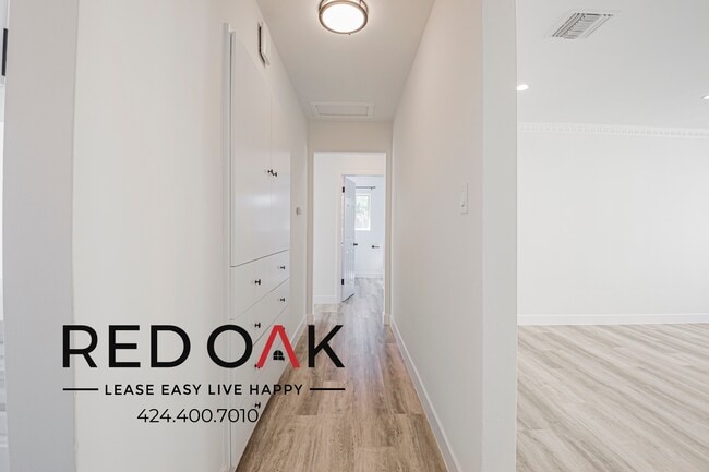 Building Photo - 441 Hayworth Ave