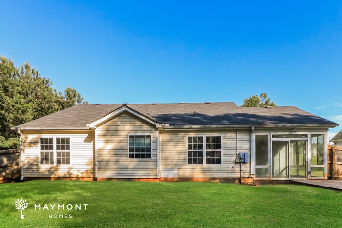 Building Photo - 186 Oakview Dr