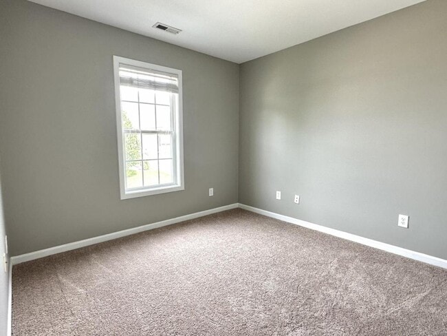 Building Photo - 508 Fairfield Cir