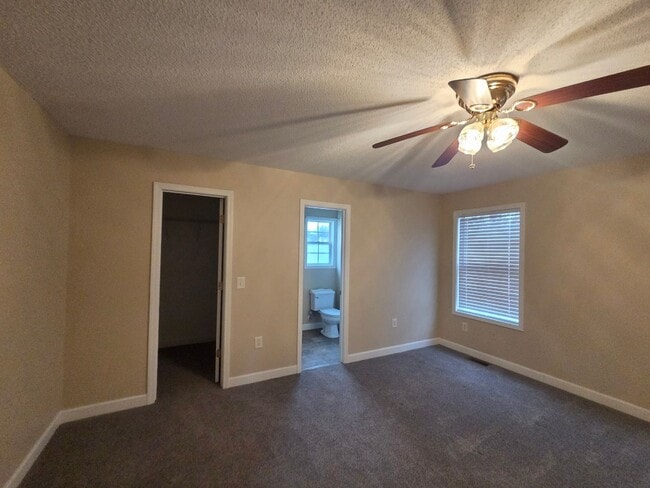 Building Photo - One story ranch 2b 2b  2 car garage level fenced back yard