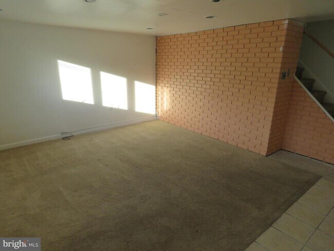 Building Photo - 3712 Mechanicsville Pl