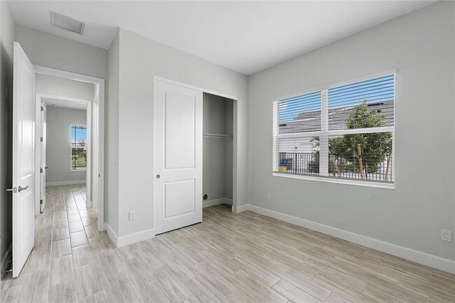 Building Photo - 5217 Liberty Ln