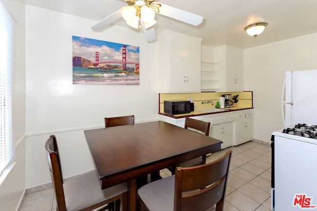 Building Photo - 3559 Sawtelle Blvd