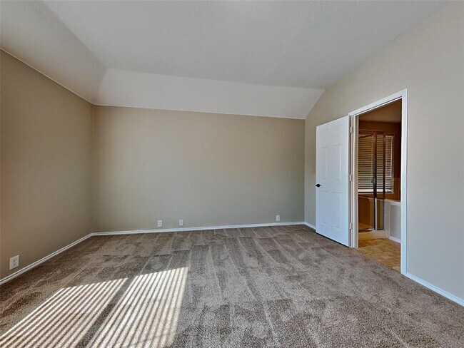 Building Photo - 8624 Tumbleweed Dr