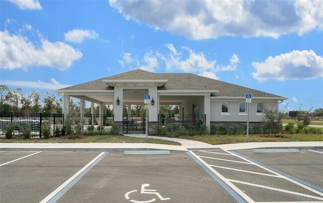 Building Photo - 6685 SW 81st Lp