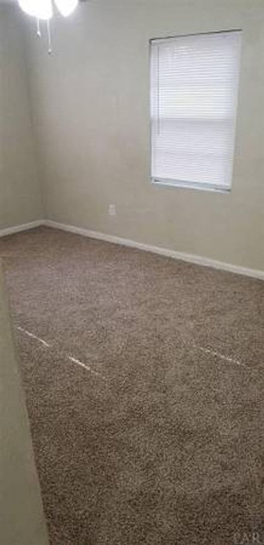 Building Photo - 205 Turner Dr