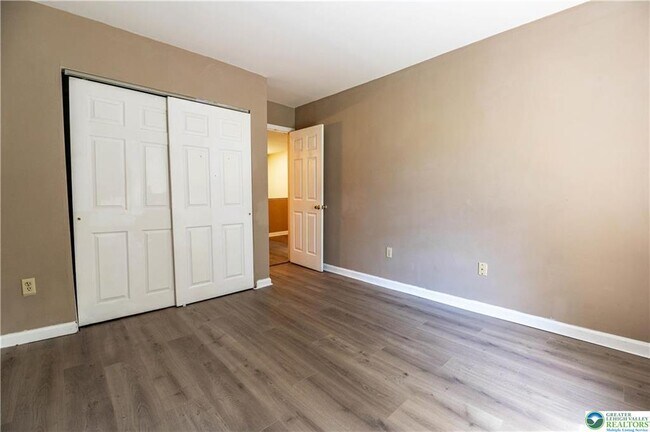 Building Photo - 109 Freedom Ct