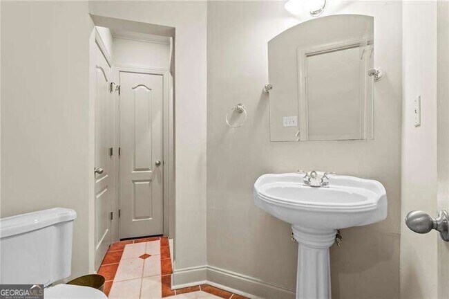 Building Photo - 1169 Dawn View Ln NW