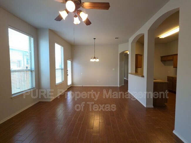Building Photo - 1504 Muirfield Bend Dr