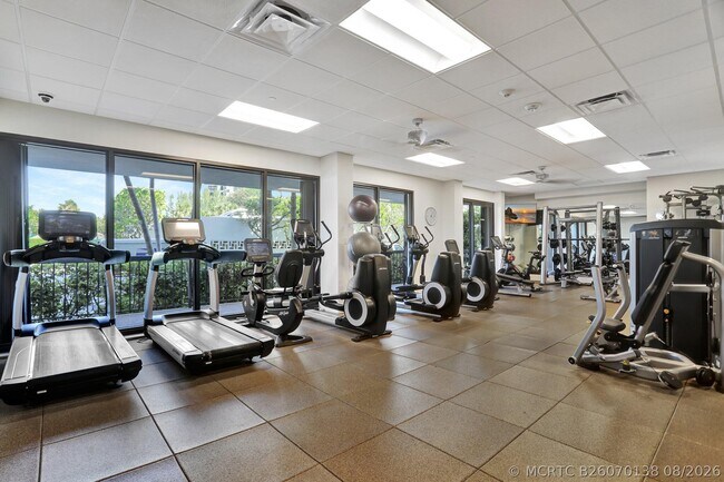 Building Photo - 4748 S Ocean Blvd