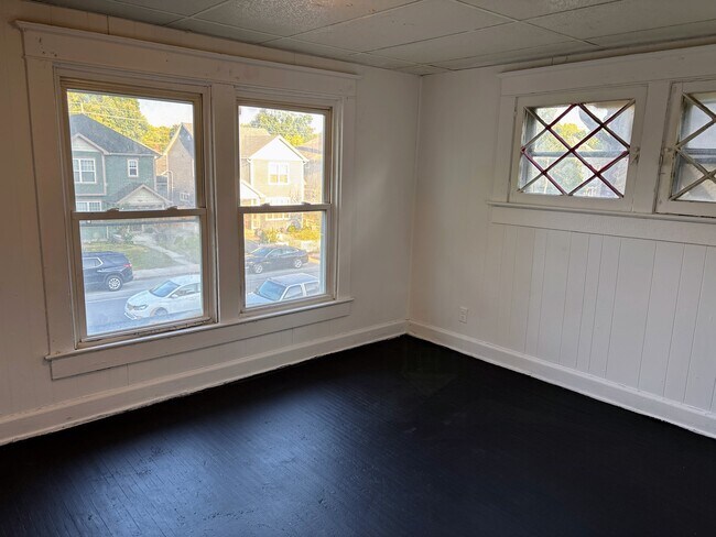 Building Photo - 3127 N Capitol Ave
