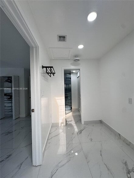 Building Photo - 10394 Fairway Heights Blvd