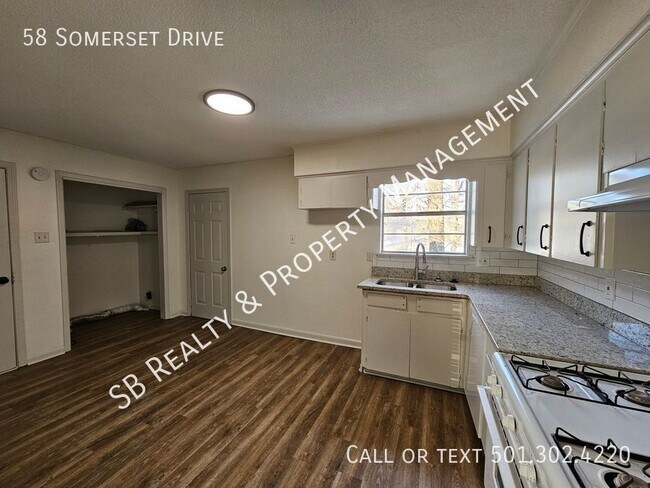 Building Photo - 58 Somerset Dr