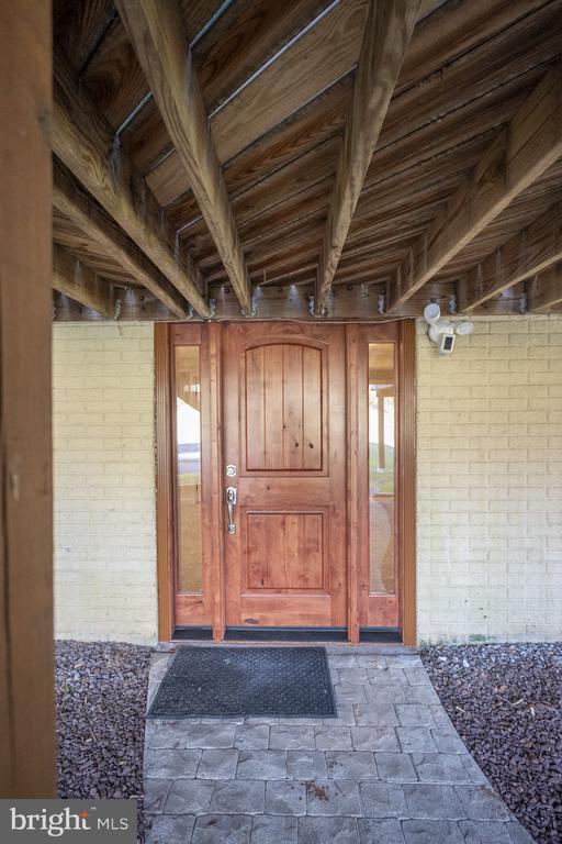 Building Photo - 2104 Steuben Way