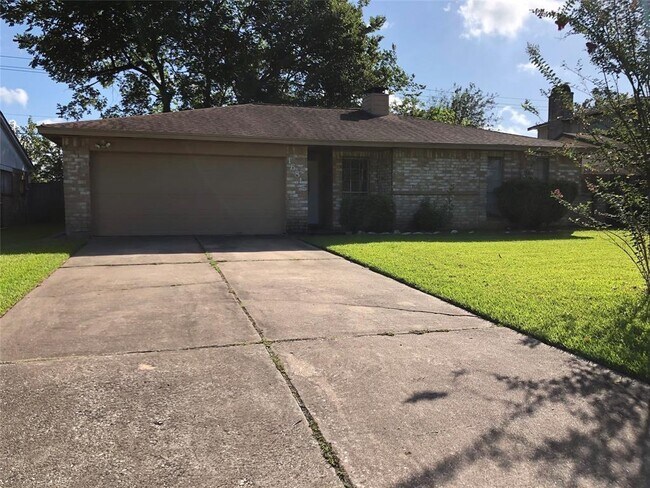 Primary Photo - 16815 Bougainvilla Ln