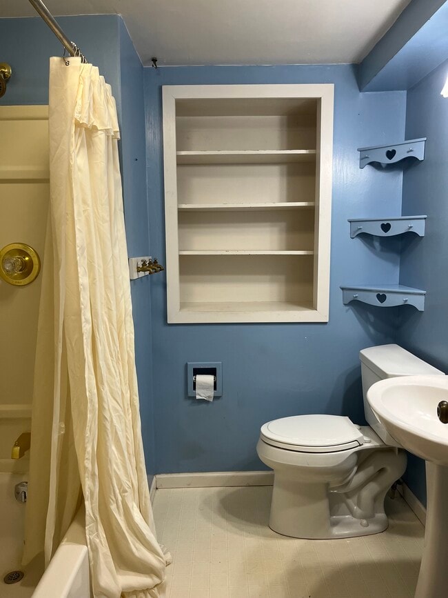 Building Photo - 1035 IN-25