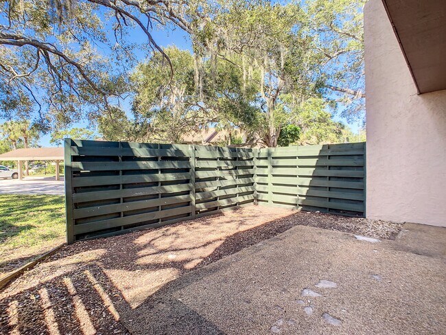 Building Photo - 4800 Rilma Ave