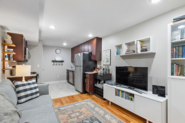 Building Photo - 381 Communipaw Ave