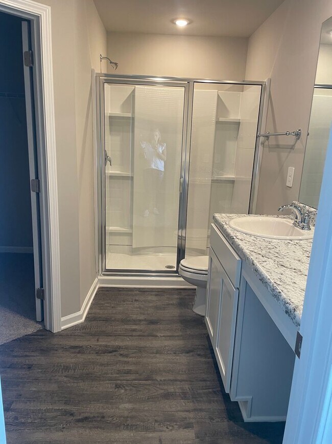 Building Photo - Stunning 3-Bedroom Ranch Home in Kendall Trails – New Construction