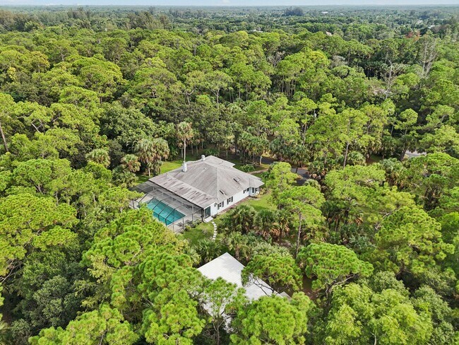 Building Photo - 9417 Whippoorwill Trail