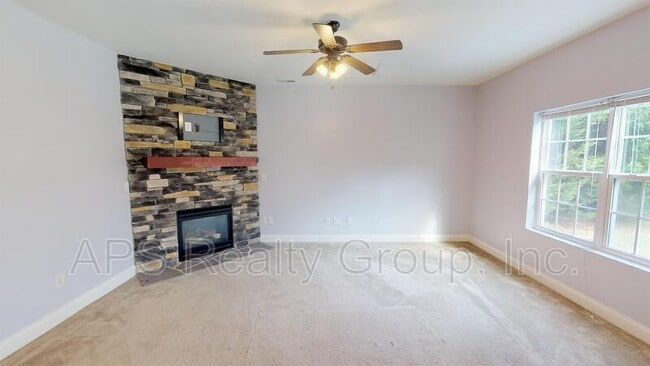 Building Photo - 2771 Timber Cove Ln