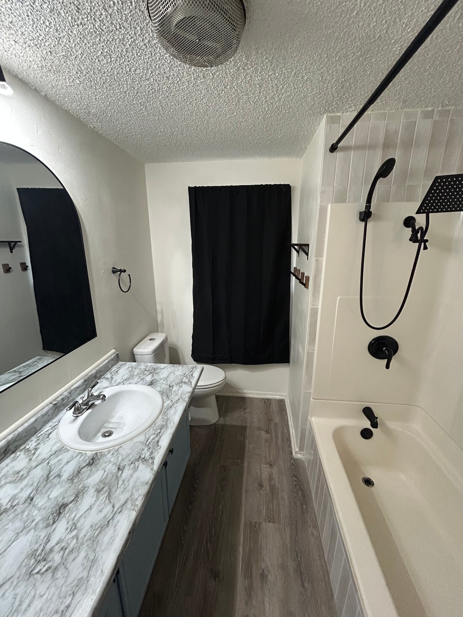 Building Photo - 4220 SE 49th Ter