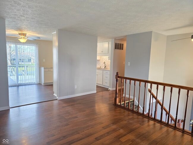 Building Photo - 7620 Snowflake Dr