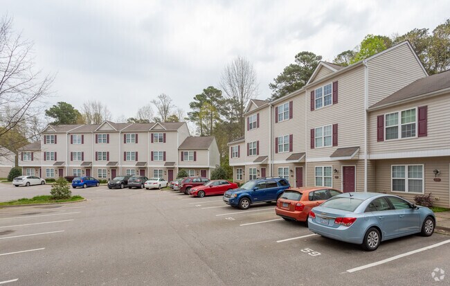 Building Photo - Red Wolf Crossing