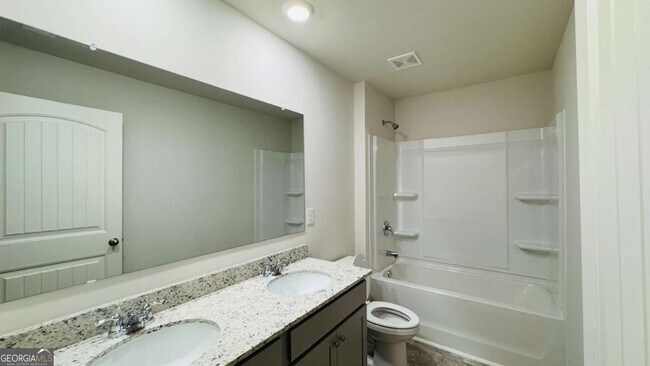 Building Photo - 304 Belmont Dr