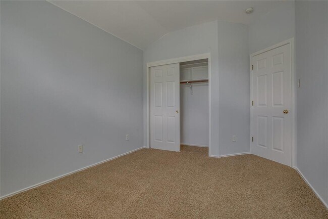 Building Photo - 16612 Brayton Park Dr