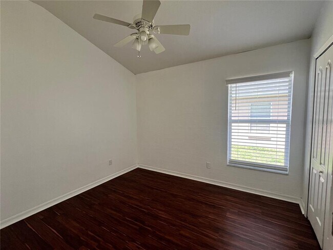 Building Photo - 12835 Standbridge Dr
