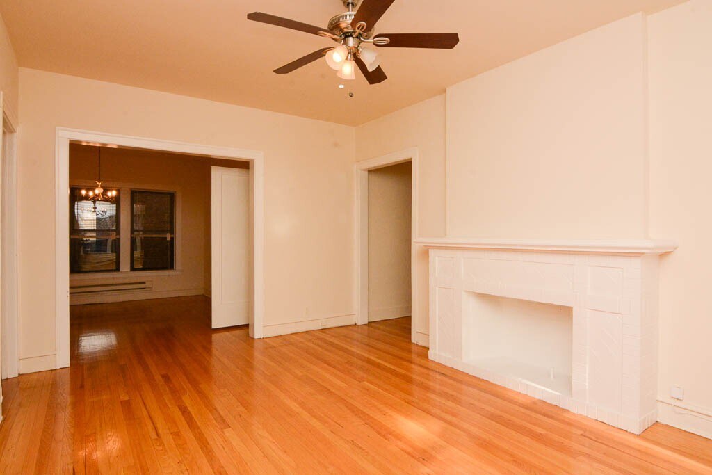 Building Photo - 1312 Oak Ave