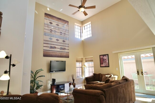 Building Photo - 5258 N Adobe Cir